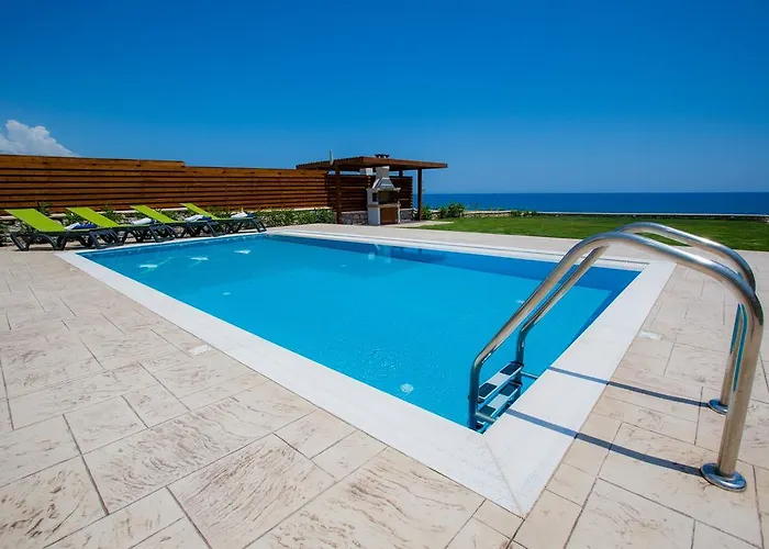 Villa Antonoglou - Waterfront Luxury Retreat