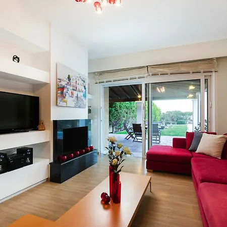 Antonoglou - Waterfront Luxury Retreat Villa