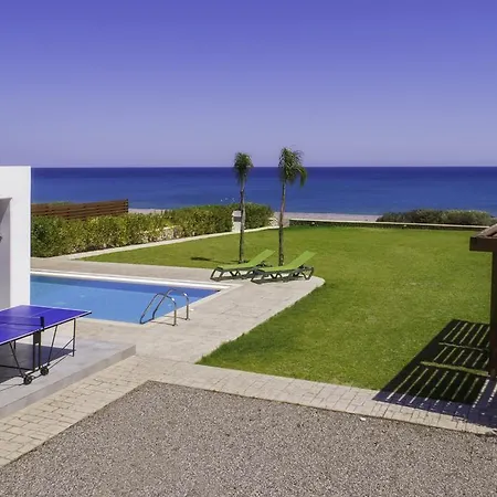 Antonoglou - Waterfront Luxury Retreat Villa *