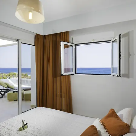 Antonoglou - Waterfront Luxury Retreat Villa *