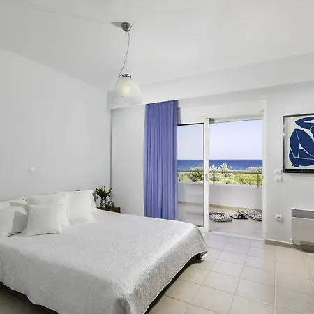 Antonoglou - Waterfront Luxury Retreat Villa Lakhania