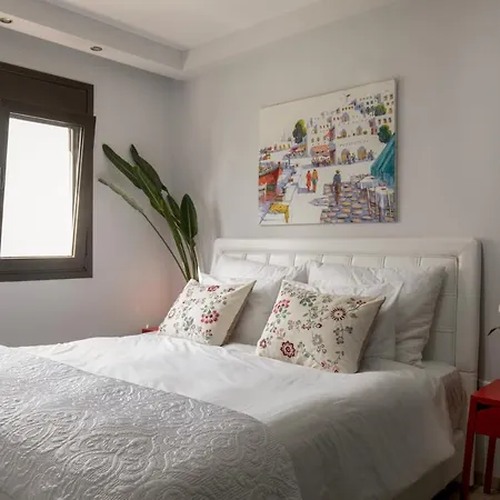 Antonoglou - Waterfront Luxury Retreat Villa Lakhania