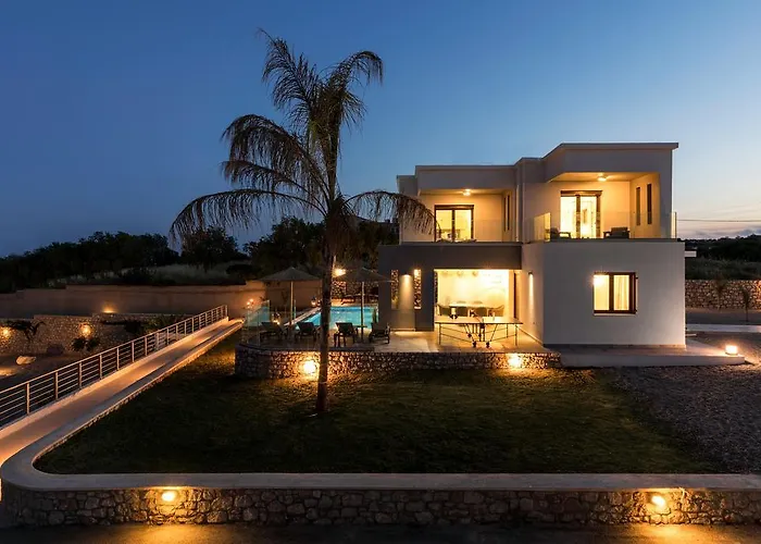 Antonoglou - Waterfront Luxury Retreat