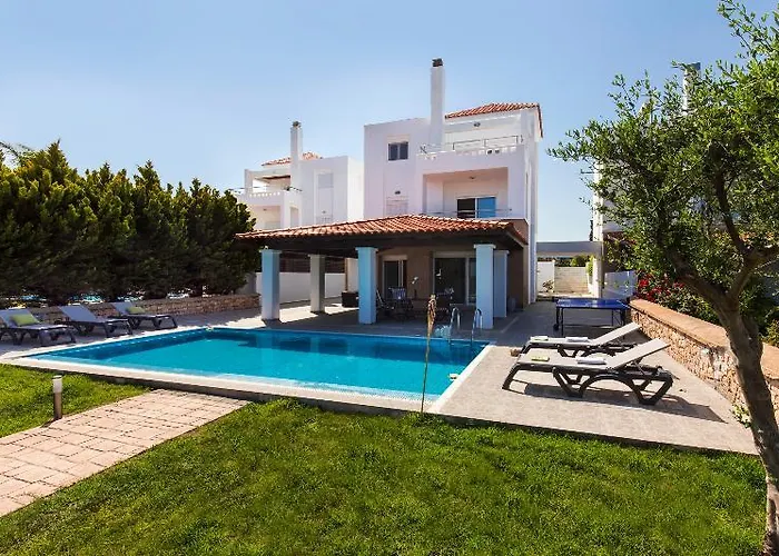 Villa Antonoglou - Waterfront Luxury Retreat *