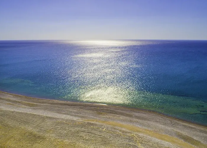 Вилла Antonoglou - Waterfront Luxury Retreat