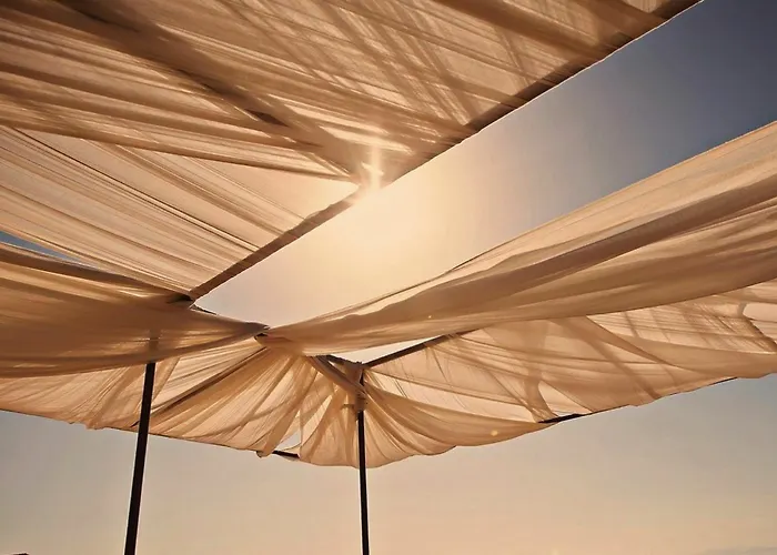 Villa Antonoglou - Waterfront Luxury Retreat Lakhania