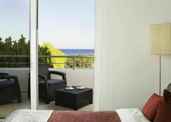 Вилла Antonoglou - Waterfront Luxury Retreat *