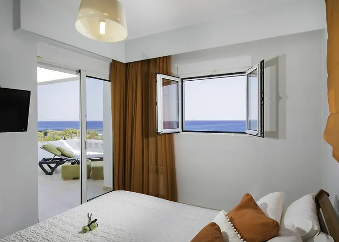 Antonoglou - Waterfront Luxury Retreat Villa *