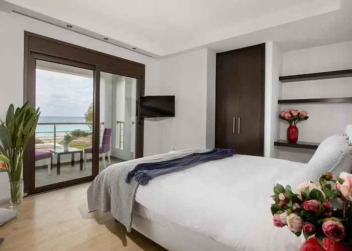 Antonoglou - Waterfront Luxury Retreat Villa