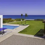 Antonoglou - Waterfront Luxury Retreat Вилла *