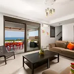 Antonoglou - Waterfront Luxury Retreat Вилла Лакания