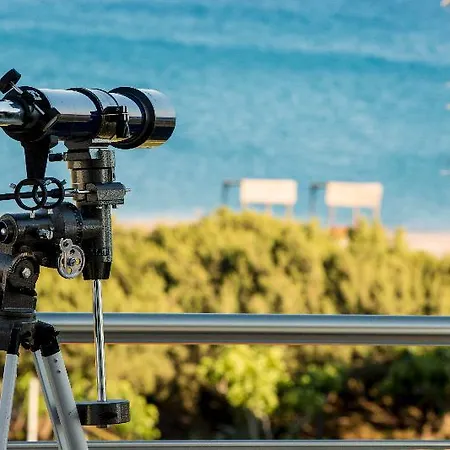 Antonoglou - Waterfront Luxury Retreat Willa Lakhania