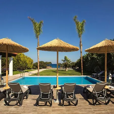 Antonoglou - Waterfront Luxury Retreat *