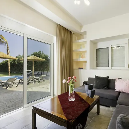 Antonoglou - Waterfront Luxury Retreat * Lakhania